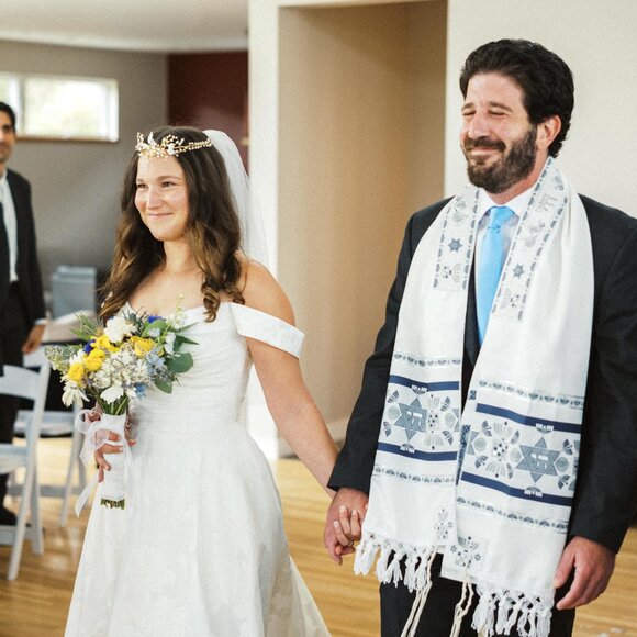 Essence Of Australia Wedding Dress - D3971 - Picture 3 of 16